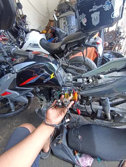 Moto servicio LOPEZ