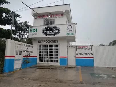 PREMIER Collision Center Tulum