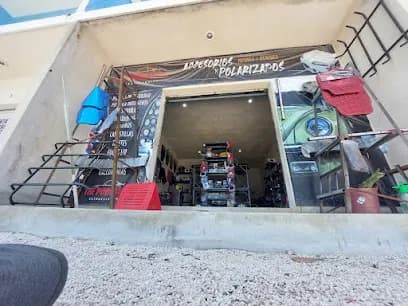 Autoaccesorios y Polarizados "THE POBLANOS"