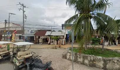 Souvenirs shop tulum
