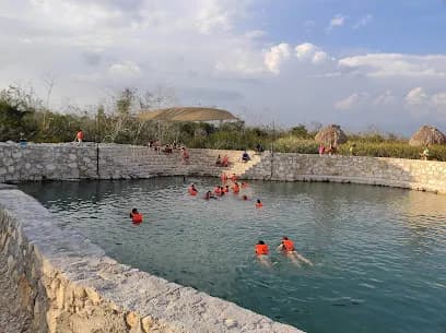 Cenote Ya’ax-Há