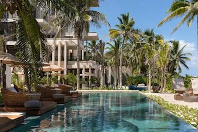 BESPOKE - Member of Small Luxury Hotels Of The World