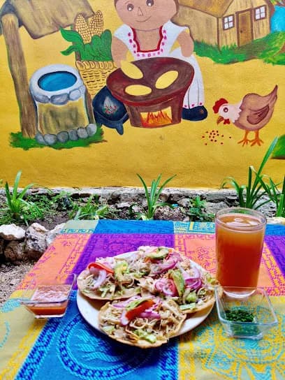 Artesanía Coopiox y restaurante maax ik