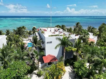 Casa Altamar Hotel & Restaurant