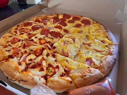 Pizza y Pastelería "Mari"