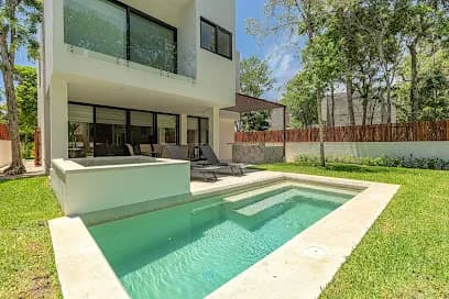 Villa Palmera 43, Luxury Vacation Stay