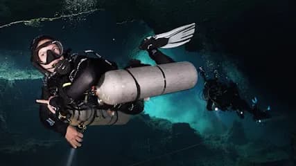 Get Wet Dive shop