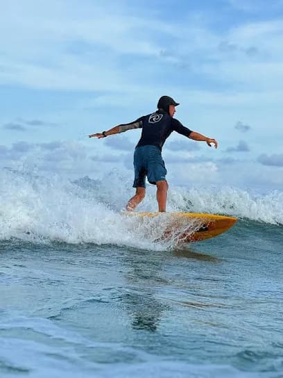 Tulum Surf Movimiento/ School