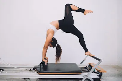 Pilates Tulum Pilates reformer Holy Body