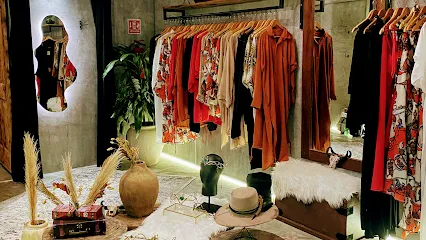 AFRODITA Fashion Clothes - La Veleta
