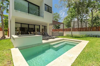 Villa Palmera 43, Luxury Vacation Stay